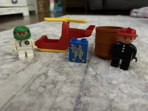 1999 Lego Duplo 1193 Water Park Tub Set Fish Barrel Plane Lego Group Figures