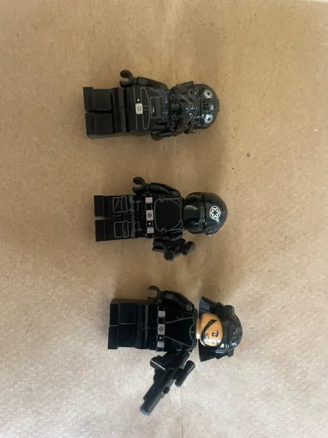 Lego Tie Pilot + Imperial Navy Trooper + Imperial Gunnar