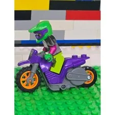 LEGO City Stuntz Demo Stunt Bike & Minifigure