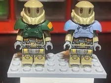LEGO Minifigure Lot of 2 Armored Soldiers w/ Helmets Green & Light Blue