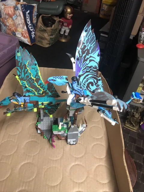 LEGO Avatar: Jake & Neytiri's First Banshee Flight (75572) No Box, Or Manual