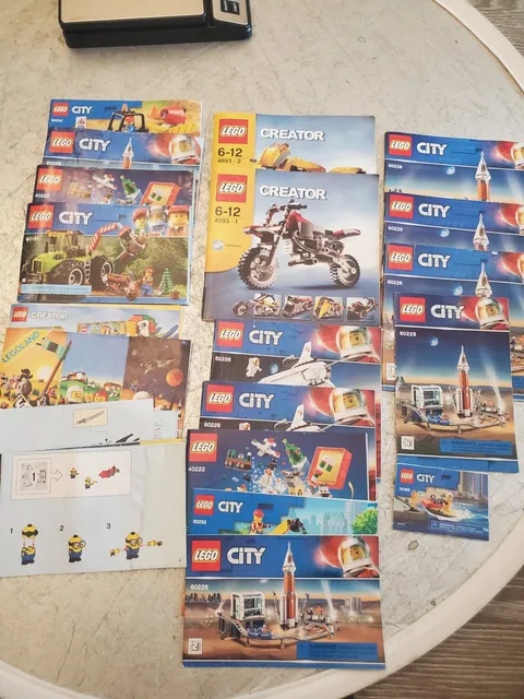 lot of Lego manuals city & creator As Shown 