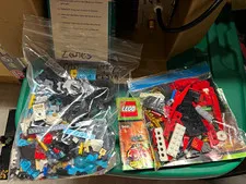 LEGO NINJAGO LOT (Kai’s blade cycle and zane’s transforming car)
