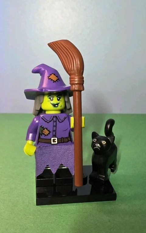 Lego 71010 Series 14 Monster Minifigures Halloween - Wacky Witch