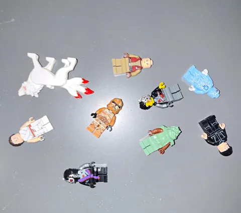LEGO Minifigure Lot of 9 Assorted Characters NRG Zane Missing Mask!!!