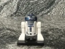 LEGO Star Wars R2-D2 Minifigure with Flat Silver Dark Blue Lavender Dot SW0527A