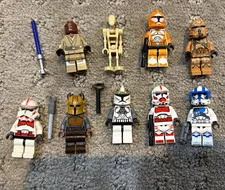 LEGO Star Wars Minifigure Lot of 9. Near-mint condition. No cracks!