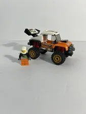 LEGO Stunt Truck 60146 CITY Race Incomplete Substitute Pieces With Minifigure