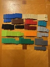 Assorted Colored LEGO Bricks 100 Total Pieces:  4x4, 6x6, 8x8 & More