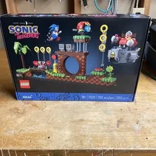 LEGO Ideas: Sonic the Hedgehog � Green Hill Zone (21331)