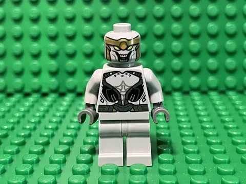 Lego Minifigure Chitauri - Light Bluish Gray sh0568 Super Heroes