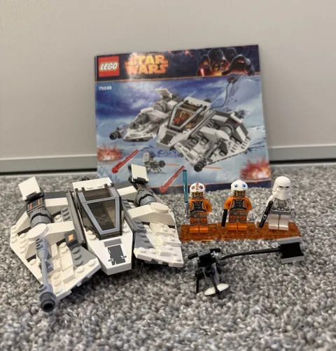 LEGO Star Wars: Snowspeeder (75049) With Instructions And Minifigures