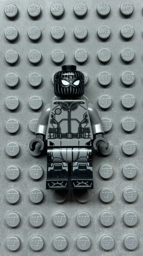 Lego Marvel Spider-Man Far From Home: Stealth Suit Minifigure 76128 sh0578