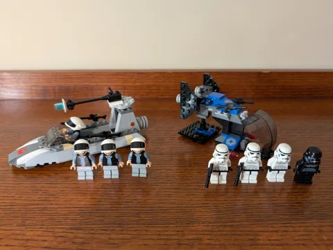 LEGO Star Wars: Imperial Dropship, 7667 & Rebel Scout Speeder, 7668 - Complete