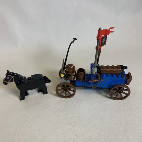 Lego #6038 Wolfpack Renegades Incomplete- Wagon, Horse, Bird, Flag -As Pictured