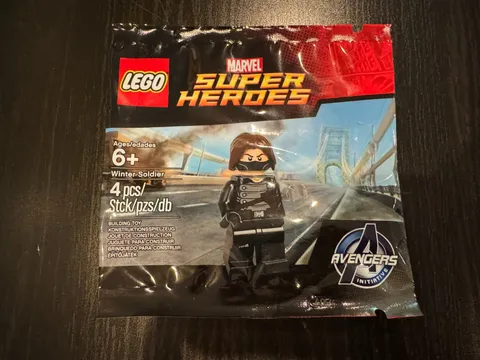 LEGO Marvel Avengers: Winter Soldier polybag minifigure set 5002943