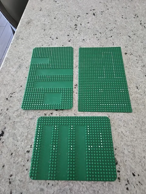 Lot Of 3 Vintage Lego Green Base Plates With White Dots