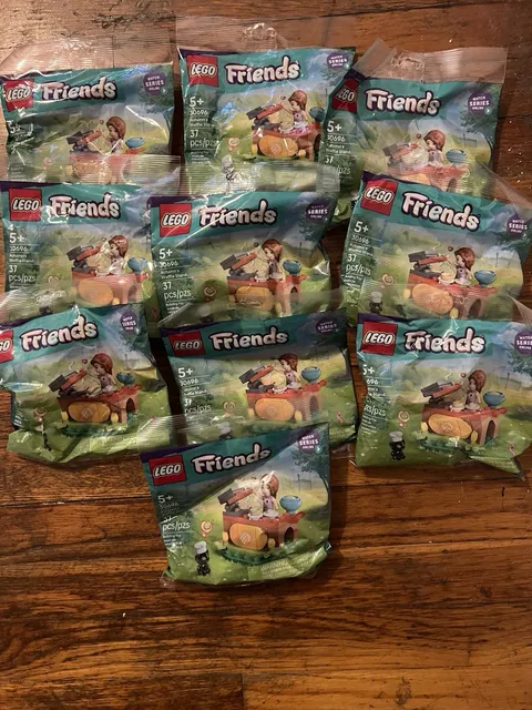 10 Lego Friends Autumns Waffle Stand 37 Pieces New