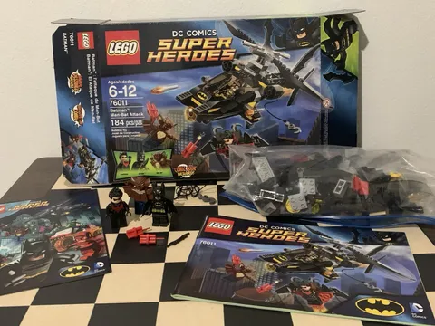 LEGO 76011 DC Comics Batman: Man-Bat Attack w/ Minifigs, Instructions & Box