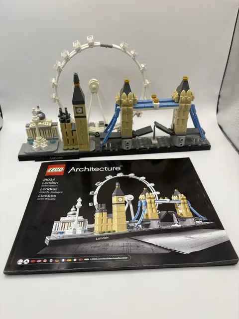 LEGO Architecture Skylines 21034 London 468pcs 12+ Complete Set Without Box