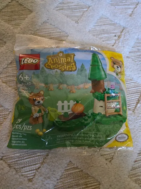 LEGO Animal Crossing: Maple's Pumpkin Garden (30662) Brand New and Sealed
