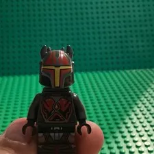 LEGO Plastic Minifigure Black Red Helmeted Character w/ Jetpack Backpack