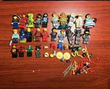 LEGO Minifigures Mixed Lot w/ Accessories Parts Heads Helmets Weapons