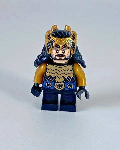 LEGO The Hobbit Thorin Oakenshield Gold Armor Crown lor106 79017