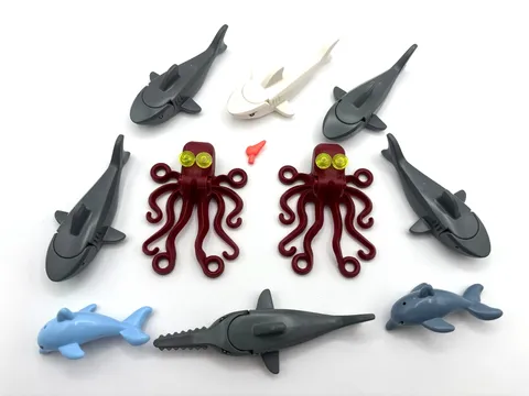 LEGO Ocean Sea animal minifig lot of 10 Shark Swordfish octopus dolphin pirate