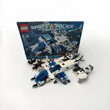 LEGO 5974 Galactic Enforcer Space Police Set Missing 2 Of 5 Minifigs