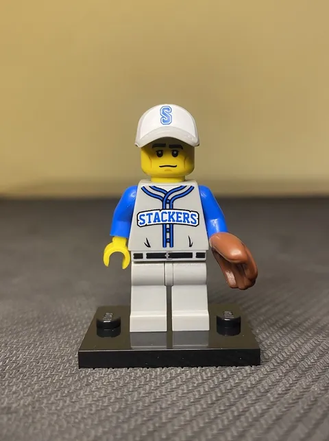 LEGO Collectible Minifigures Series 10 Baseball Fielder col10-13