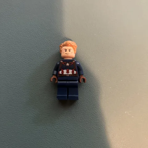 LEGO MINIFIGURE MARVEL SUPERHEROES CAPTAIN AMERICA - DARK BLUE SUIT SH0264
