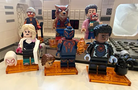 LEGO Marvel Spider-Verse 6 Minifigure Lot: Miles, Gwen, Miguel O’Hara, Werewolf