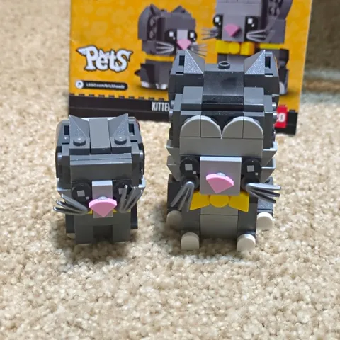 LEGO BrickHeadz Pets 40441 Shorthair Cats Complete Set 250 pcs Box Display