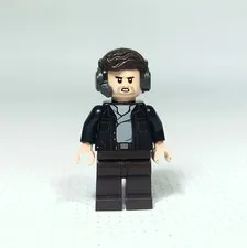 LEGO 2018 STAR WARS SW0890 CAPTAIN POE DAMERON WITH HEADSET 75202 MINI FIGURE