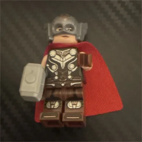 LEGO Thor-Style minifigure w/ Red Cape, Helmet, Hair & Hammer Accessory