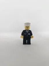LEGOLAND Lego Town Minifigure Police Officer Vintage
