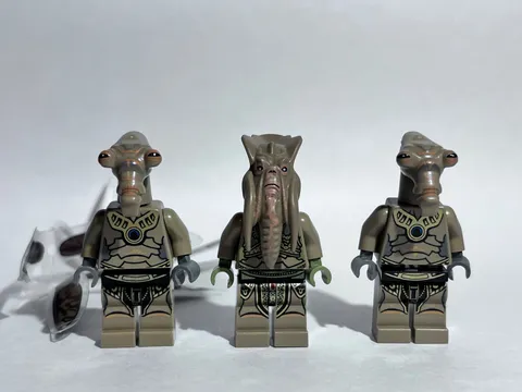 LEGO Star Wars Minifigures LOT, Geonosian warriors.