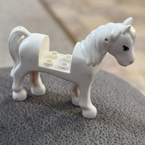 Lego Horse Figure Piece Toy 93083 Farm Animal White 2 x 2 cutout