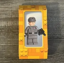 LEGO Star Wars Imperial Officer Minifigure (sw0877) from Activity Book 75184 New