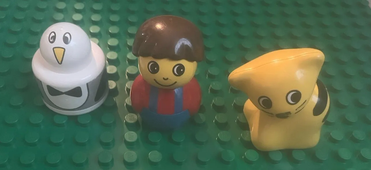 Lego Duplo - Lot Of (3) Vintage Lego Primo Tiger Penguin Kid Pieces