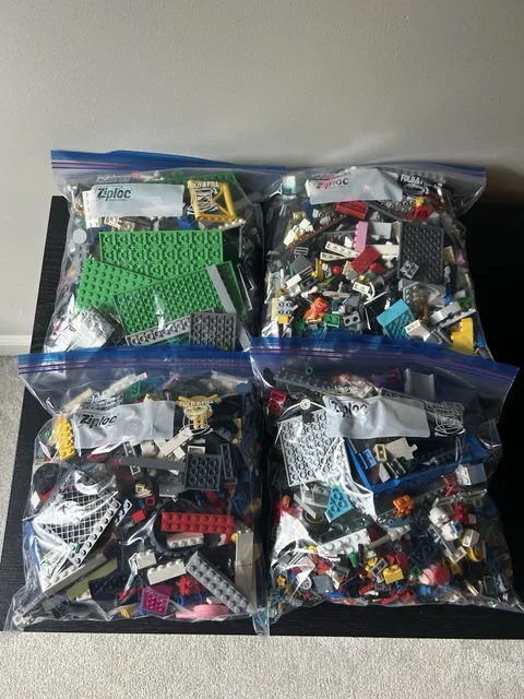 LEGO Bulk Lot Mixed Bricks Pieces & Parts Multicolor Plastic Bag Age 6+