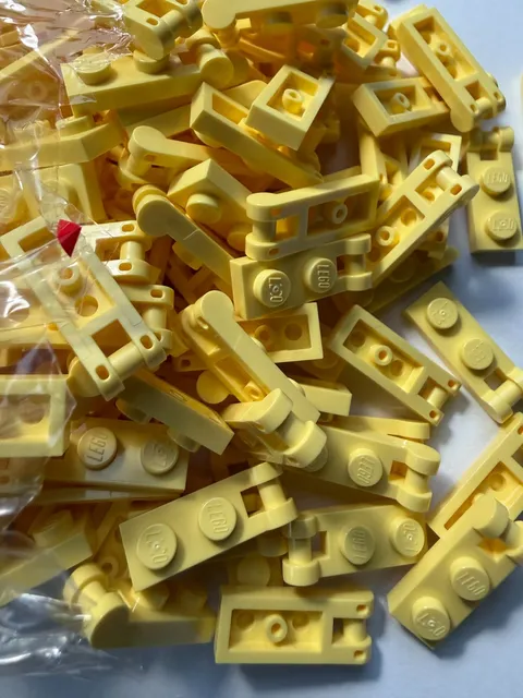 LEGO-NEW-#60478-BRIGHT LIGHT YELL0W-1 X 2 PLATE MOD/ W/ BAR HANDLE END-20 PIECE