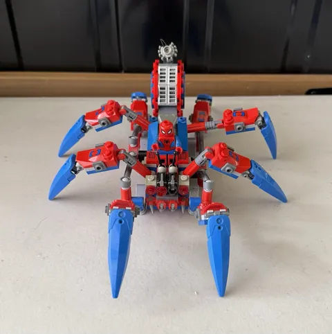 LEGO 76114 Spider-Man’s Spider Crawler, Only Spider Crawler