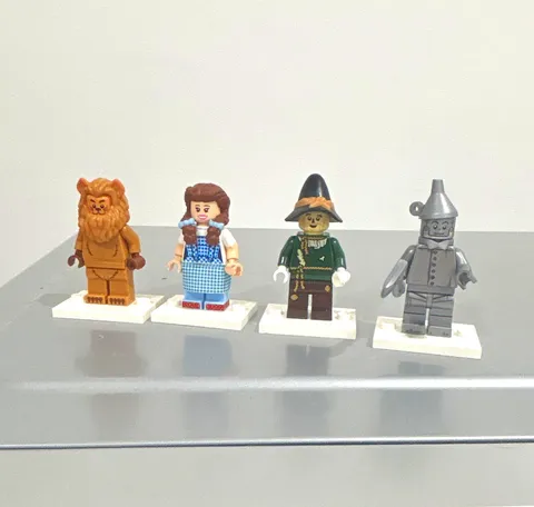 LEGO Minifigures Wizard of Oz Lot of 4 Dorothy/Scarecrow/Tin Man/Lion