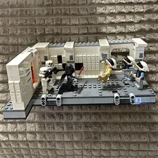 LEGO Star Wars Lot Darth Vader Helmet, Captain Rex Helmet & Diorama Builds
