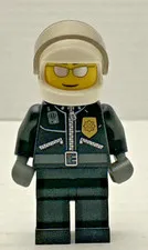 LEGO City Police Officer minifigure Model #cty0027