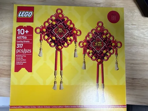 LEGO 40756 Lucky knots 317 Pieces Sealed Brand New Limited Edition Set