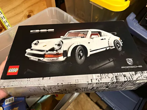 LEGO Icons 10295 Porsche 911 Turbo/Targa 2-in-1 Set 1458pc 18+ Box