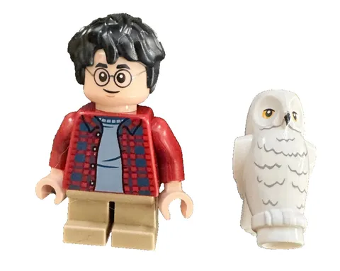 LEGO Hedwig & Harry Potter Red Plaid Jacket Blue Shirt Tan Pants Minifigures